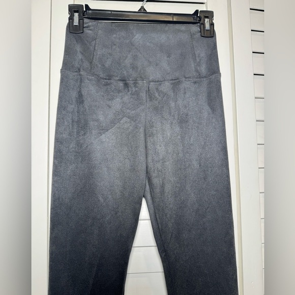 Aritzia Wilfred Free Daria Dark Charcoal Women's Faux Suede Leggings Size XS - Picture 7 of 11